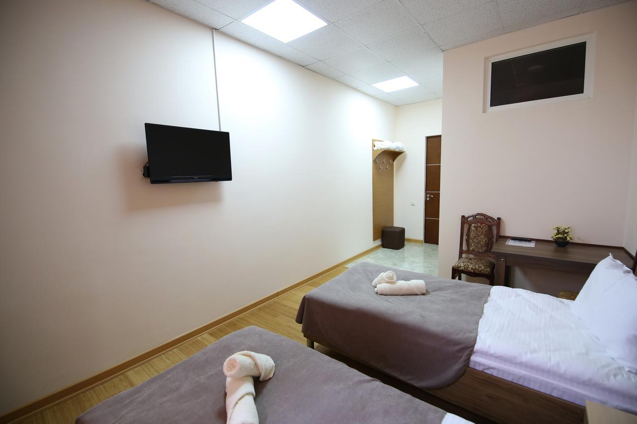 Hotel Mars Zugdidi Dış mekan fotoğraf