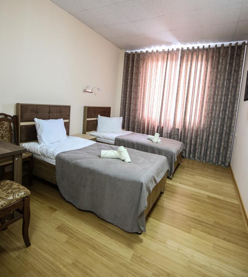 Hotel Mars Zugdidi Dış mekan fotoğraf